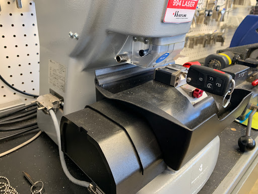 Locksmith «Smiley Locksmith», reviews and photos, 30 E Oakland Park Blvd, Wilton Manors, FL 33334, USA