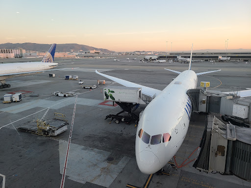 Shoe Store «PUMA», reviews and photos, 131-C Nut Tree Rd, Vacaville, CA 95687, USA