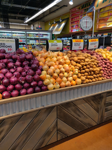 Grocery Store «Fresh Thyme Farmers Market- Troy MI», reviews and photos, 901 E Big Beaver Rd, Troy, MI 48083, USA