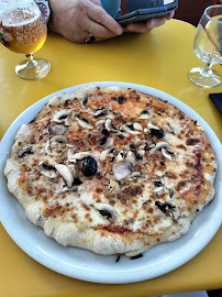 Plats et boissons du Restaurant La Pizza à Le Puy-en-Velay - n°2