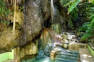 Piton Falls image