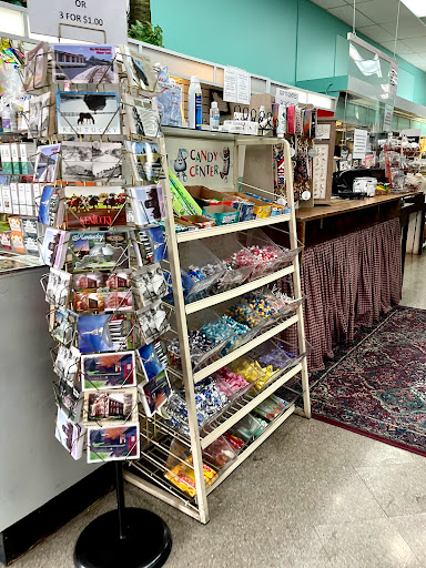 Gift Shop «Hurst Discount Drug And Soda Fountain», reviews and photos, 102 N 3rd St, Bardstown, KY 40004, USA