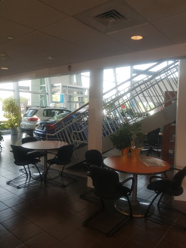 Volkswagen Dealer «North Penn VW-Mazda», reviews and photos, 165 Bethlehem Pike, Colmar, PA 18915, USA
