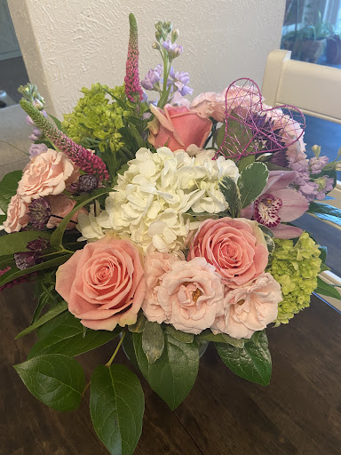 Florist «In Bloom Flowers», reviews and photos, 1912 E Hebron Pkwy, Carrollton, TX 75007, USA