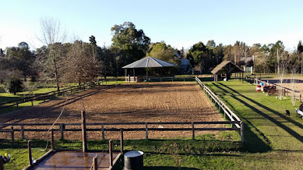 Hipico Rancho Sur. Escuela de equitacion