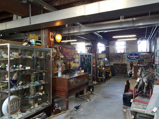 Strasburg Antique Market