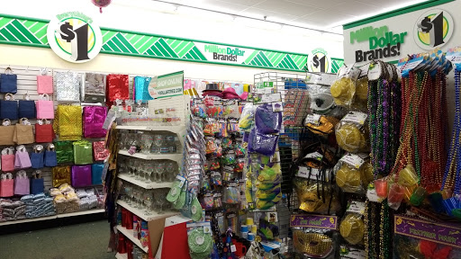 Dollar Store «Dollar Tree», reviews and photos, 723 W State Rte 22, Lake Zurich, IL 60047, USA