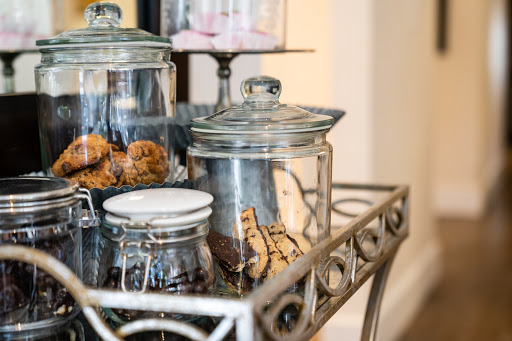 Beauty Salon «Pomegranate Salon», reviews and photos, 123 D St, Davis, CA 95616, USA