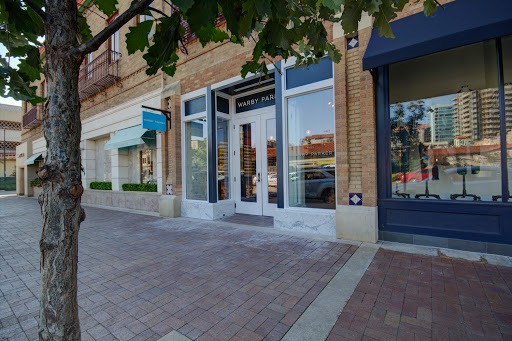 Optician «Warby Parker», reviews and photos, 307 Nichols Rd, Kansas City, MO 64112, USA