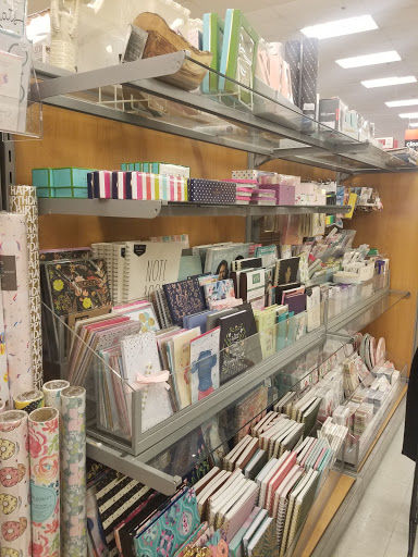 Department Store «T.J. Maxx», reviews and photos, 444 State Rd, North Dartmouth, MA 02747, USA