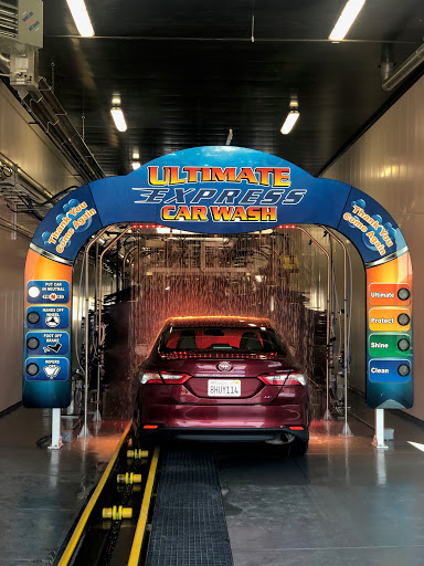 Ultimate Express Car Wash en North Ogden