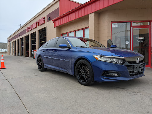 Tire Shop «Discount Tire Store - Murray, UT», reviews and photos, 120 E 4500 S, Murray, UT 84107, USA