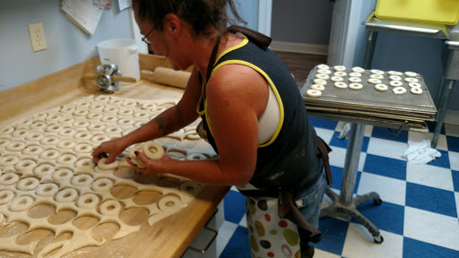 Donut Shop «Daylight Donuts», reviews and photos, 1088 N Brindlee Mountain Pkwy, Arab, AL 35016, USA