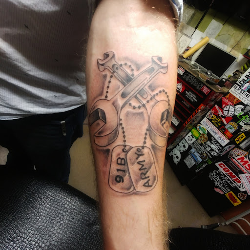 Explore wildlife tattoo ideas, creative tattoo ideas in Hot Springs National Park, available at UnderGroundInk