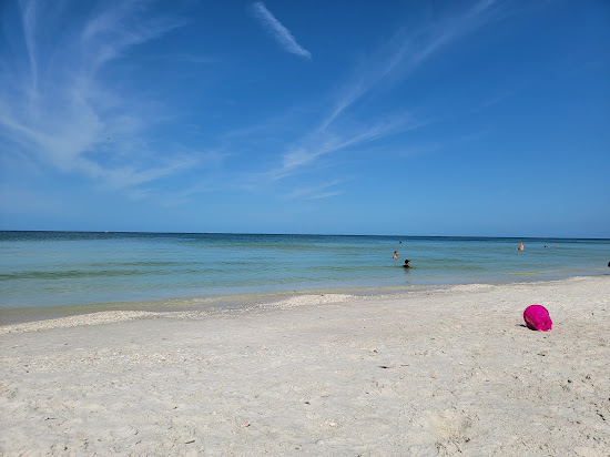 Little Hickory beach