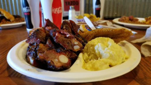 Barbecue Restaurant «Yazoo BBQ Company», reviews and photos, 9555 E Arapahoe Rd, Greenwood Village, CO 80112, USA