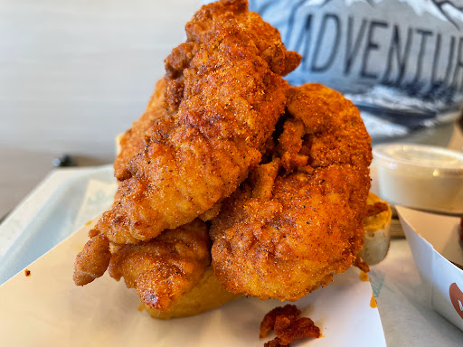Pretty Bird Hot Chicken  Sugarhouse Find Chicken restaurant in Houston Near Location