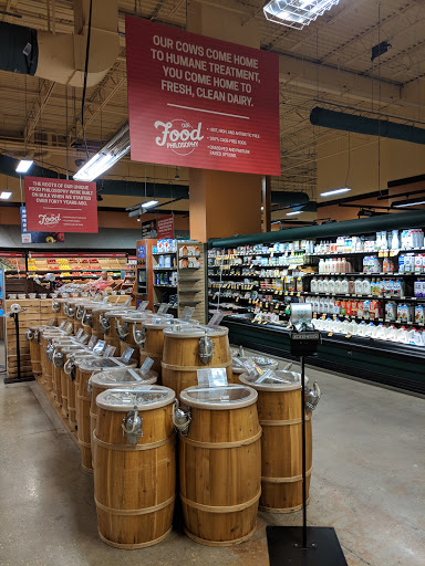 Grocery Store «Earth Fare», reviews and photos, 2425 Apalachee Pkwy, Tallahassee, FL 32301, USA
