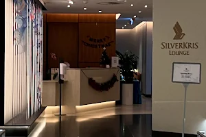 Singapore Airlines SilverKris Lounge image