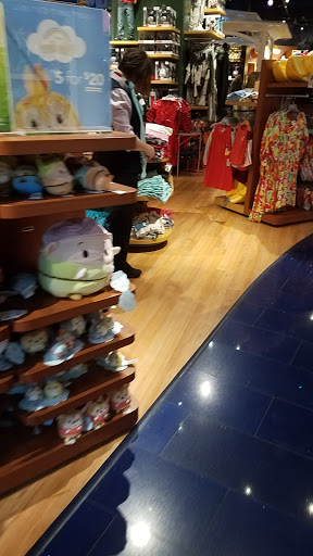 Toy Store «Disney Store», reviews and photos, 1500 Polaris Pkwy, Columbus, OH 43240, USA