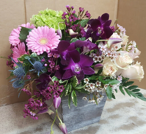 Florist «Oak Ridge Florist», reviews and photos, 5613 Berkshire Valley Rd, Oak Ridge, NJ 07438, USA