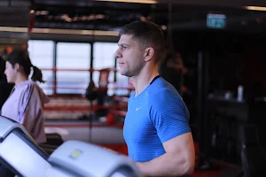 פבל | מאמן כושר אישי - Pavel | Personal Fitness Trainer image