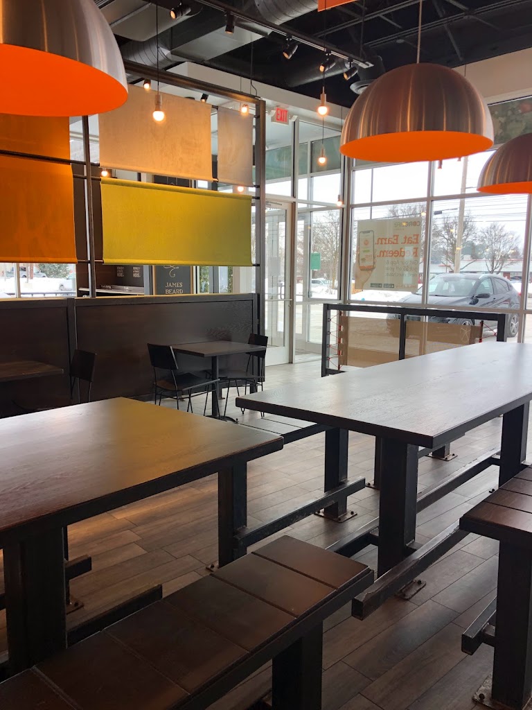 D & P’S Kitchen 44119