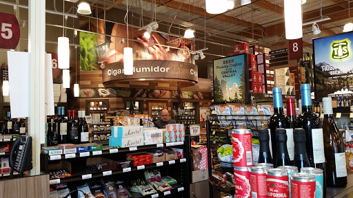 Wine Store «Total Wine & More», reviews and photos, 7925 N Blackstone Ave, Fresno, CA 93720, USA