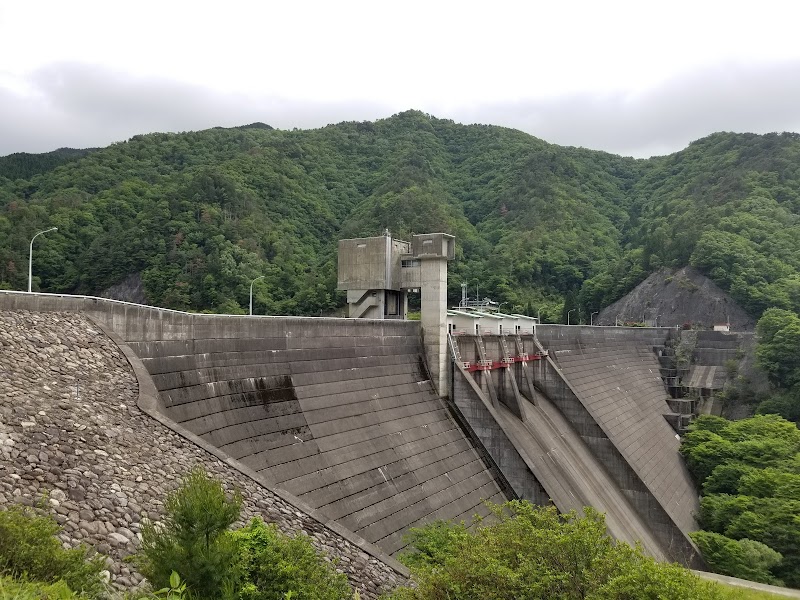 永源寺ダム 滋賀県東近江市 堰 グルコミ