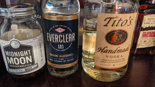 Liquor Store «Montgomery County Liquor & Wine - Walnut Hill», reviews and photos, 16535 S Frederick Ave, Derwood, MD 20855, USA