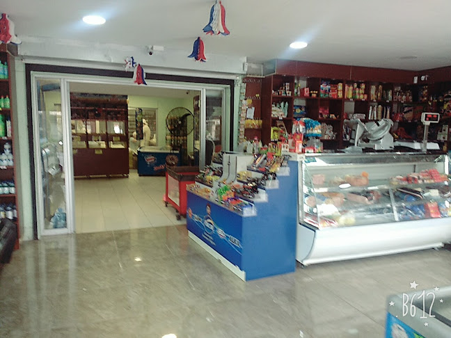 Opiniones de Panaderia Rubiy Neylan en Ñuñoa - Tienda de ultramarinos