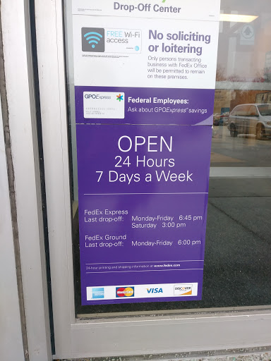 Print Shop «FedEx Office Print & Ship Center», reviews and photos, 292 Lancaster Ave, Wynnewood, PA 19096, USA