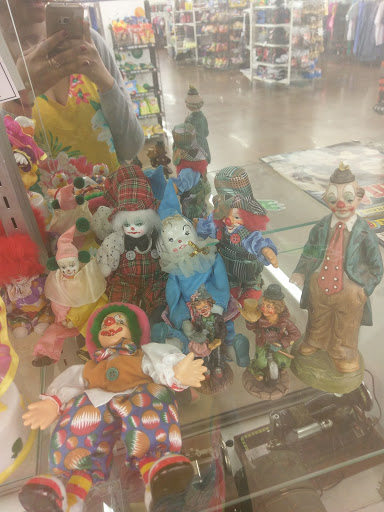 Thrift Store «Goodwill», reviews and photos, 7201 Rufe Snow Dr, Fort Worth, TX 76148, USA