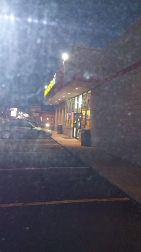 Auto Parts Store «Advance Auto Parts», reviews and photos, 3002 Calumet Ave, Valparaiso, IN 46383, USA