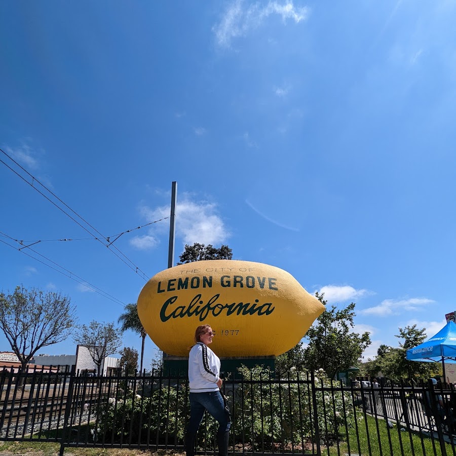 Lemon Grove Giant Lemon