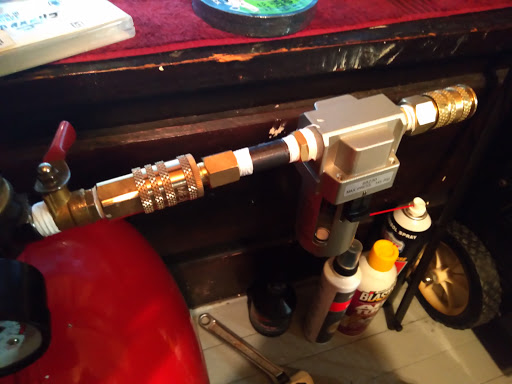 Hardware Store «Harbor Freight Tools», reviews and photos, 6272 Pearl Rd, Parma Heights, OH 44130, USA