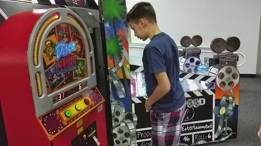 Bowling Alley «West Ridge Lanes Family Fun», reviews and photos, 1935 SW Westport Dr, Topeka, KS 66604, USA