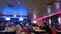 Atmosphère du Restaurant américain Memphis - Restaurant Diner à Saint-Saturnin - n°14