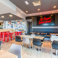 Atmosphère du Restaurant KFC Poitiers Sud - n°15