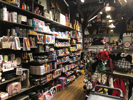 American Restaurant «Cracker Barrel Old Country Store», reviews and photos, 475 Rivers Edge Dr, Milford, OH 45150, USA