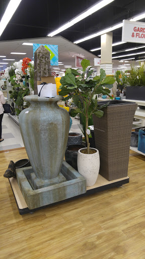 Department Store «T.J. Maxx and HomeGoods», reviews and photos, 3205 Woodward Crossing Blvd, Buford, GA 30519, USA