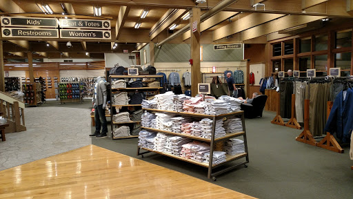Clothing Store «L.L. Bean», reviews and photos, 95 Main St, Freeport, ME 04032, USA