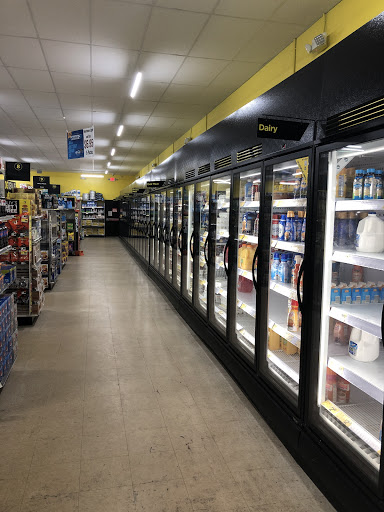 Home Goods Store «Dollar General», reviews and photos, 680 US-231, Bloomfield, IN 47424, USA