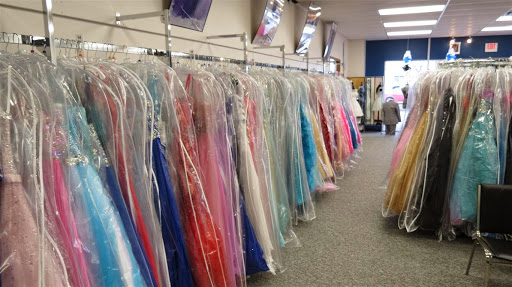 Bridal Shop «Bridal Elegance DSM», reviews and photos, 2791 100th St, Urbandale, IA 50322, USA
