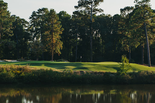 Golf Course «Southern Pines Golf Club», reviews and photos, 290 Country Club Cir, Southern Pines, NC 28387, USA