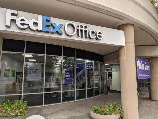 Print Shop «FedEx Office Print & Ship Center», reviews and photos, 1194 El Camino Real, Menlo Park, CA 94025, USA