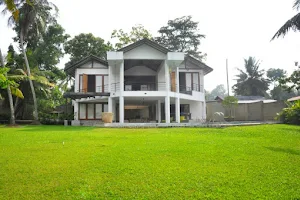 Villa Sūrya Bolgoda Lake image