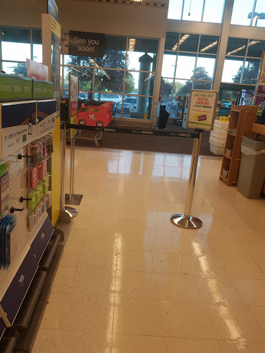 Grocery Store «Fred Meyer», reviews and photos, 6901 S 19th St, Tacoma, WA 98466, USA