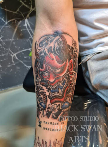 Tattoo Studio "Black Swan Arts" - София