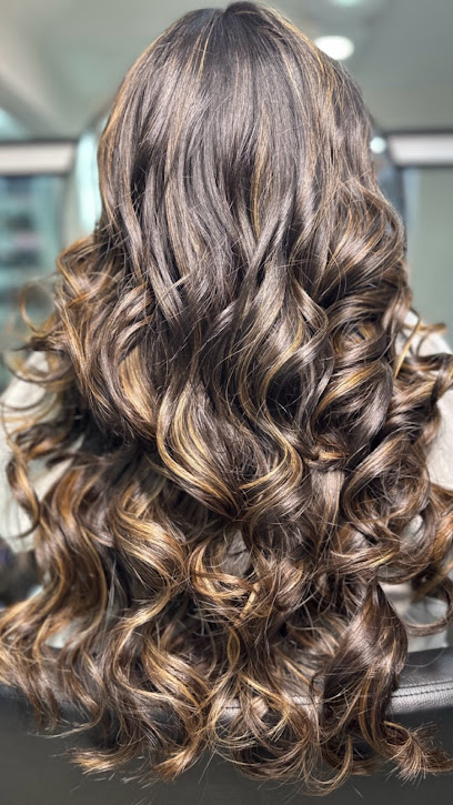 Mauricio Rivera Hairdresser